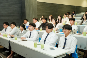 คณะเทคโนโลยีสารสนเทศ มรภ.เทพสตรี จัดพิธีปฐมนิเทศนักศึกษาใหม่ ประจำปีการศึกษา 2569 มุ่งสร้างความเข้าใจและเตรียมความพร้อมสู่รั้วมหาวิทยาลัย