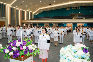 อธิการบดี มรภ.เทพสตรี นำคณะผู้บริหาร คณาจารย์ บุคลากร นักเรียน นักศึกษา ร่วมพิธีถวายพระพรชัยมงคล เนื่องในโอกาสวันเฉลิมพระชนมพรรษา สมเด็จพระนางเจ้าฯ พระบรมราชินี