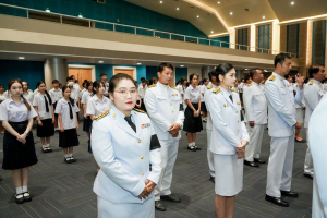 อธิการบดี มรภ.เทพสตรี นำคณะผู้บริหาร คณาจารย์ บุคลากร นักเรียน นักศึกษา ร่วมพิธีถวายพระพรชัยมงคล เนื่องในโอกาสวันเฉลิมพระชนมพรรษา สมเด็จพระนางเจ้าฯ พระบรมราชินี
