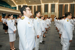 อธิการบดี มรภ.เทพสตรี นำคณะผู้บริหาร คณาจารย์ บุคลากร นักเรียน นักศึกษา ร่วมพิธีถวายพระพรชัยมงคล เนื่องในโอกาสวันเฉลิมพระชนมพรรษา สมเด็จพระนางเจ้าฯ พระบรมราชินี
