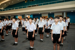 อธิการบดี มรภ.เทพสตรี นำคณะผู้บริหาร คณาจารย์ บุคลากร นักเรียน นักศึกษา ร่วมพิธีถวายพระพรชัยมงคล เนื่องในโอกาสวันเฉลิมพระชนมพรรษา สมเด็จพระนางเจ้าฯ พระบรมราชินี