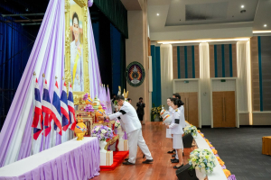 อธิการบดี มรภ.เทพสตรี นำคณะผู้บริหาร คณาจารย์ บุคลากร นักเรียน นักศึกษา ร่วมพิธีถวายพระพรชัยมงคล เนื่องในโอกาสวันเฉลิมพระชนมพรรษา สมเด็จพระนางเจ้าฯ พระบรมราชินี