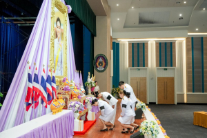 อธิการบดี มรภ.เทพสตรี นำคณะผู้บริหาร คณาจารย์ บุคลากร นักเรียน นักศึกษา ร่วมพิธีถวายพระพรชัยมงคล เนื่องในโอกาสวันเฉลิมพระชนมพรรษา สมเด็จพระนางเจ้าฯ พระบรมราชินี