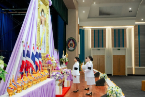 อธิการบดี มรภ.เทพสตรี นำคณะผู้บริหาร คณาจารย์ บุคลากร นักเรียน นักศึกษา ร่วมพิธีถวายพระพรชัยมงคล เนื่องในโอกาสวันเฉลิมพระชนมพรรษา สมเด็จพระนางเจ้าฯ พระบรมราชินี