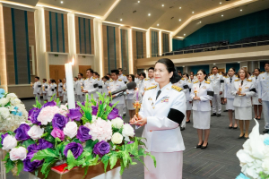 อธิการบดี มรภ.เทพสตรี นำคณะผู้บริหาร คณาจารย์ บุคลากร นักเรียน นักศึกษา ร่วมพิธีถวายพระพรชัยมงคล เนื่องในโอกาสวันเฉลิมพระชนมพรรษา สมเด็จพระนางเจ้าฯ พระบรมราชินี