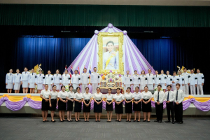 อธิการบดี มรภ.เทพสตรี นำคณะผู้บริหาร คณาจารย์ บุคลากร นักเรียน นักศึกษา ร่วมพิธีถวายพระพรชัยมงคล เนื่องในโอกาสวันเฉลิมพระชนมพรรษา สมเด็จพระนางเจ้าฯ พระบรมราชินี