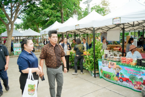 มรภ.เทพสตรี ร่วมพิธีเปิดงานตลาดนัดเกษตรกรสัญจร (Farmer Market) จ.ลพบุรี ครั้งที่ 2