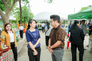 มรภ.เทพสตรี ร่วมพิธีเปิดงานตลาดนัดเกษตรกรสัญจร (Farmer Market) จ.ลพบุรี ครั้งที่ 2