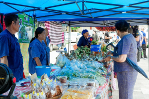 มรภ.เทพสตรี ร่วมพิธีเปิดงานตลาดนัดเกษตรกรสัญจร (Farmer Market) จ.ลพบุรี ครั้งที่ 2