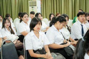 คณะวิทยาศาสตร์ฯ มรภ.เทพสตรี จัดปฐมนิเทศและผูกข้อมือรับขวัญนักศึกษาชั้นปีที่ 1 ประจำปีการศึกษา 2569