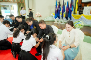 คณะวิทยาศาสตร์ฯ มรภ.เทพสตรี จัดปฐมนิเทศและผูกข้อมือรับขวัญนักศึกษาชั้นปีที่ 1 ประจำปีการศึกษา 2569