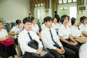 คณะวิทยาศาสตร์ฯ มรภ.เทพสตรี จัดปฐมนิเทศและผูกข้อมือรับขวัญนักศึกษาชั้นปีที่ 1 ประจำปีการศึกษา 2569