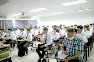 คณะเทคโนโลยีอุตสาหกรรม มรภ.เทพสตรี จัดโครงการเตรียมความพร้อมและปรับพื้นฐานนักศึกษาใหม่ ปีการศึกษา 2569