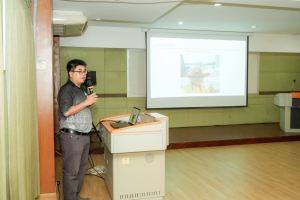 คณะวิทยาศาสตร์ฯ มรภ.เทพสตรี ขับเคลื่อนศักยภาพนักศึกษาใหม่ จัดอบรมการใช้อุปกรณ์และเครื่องมือพื้นฐานทางวิทยาศาสตร์