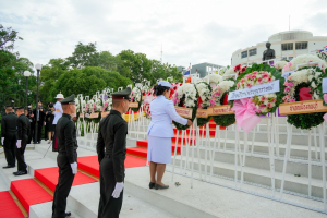 มรภ.เทพสตรี ร่วมพิธีวางพวงมาลาถวายราชสักการะวันคล้ายวันสวรรคต พระบาทสมเด็จพระปรเมนทรมหาอานันทมหิดล พระอัฐมรามาธิบดินทร