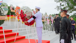 มรภ.เทพสตรี ร่วมพิธีวางพวงมาลาถวายราชสักการะวันคล้ายวันสวรรคต พระบาทสมเด็จพระปรเมนทรมหาอานันทมหิดล พระอัฐมรามาธิบดินทร