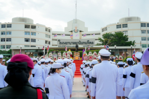 มรภ.เทพสตรี ร่วมพิธีวางพวงมาลาถวายราชสักการะวันคล้ายวันสวรรคต พระบาทสมเด็จพระปรเมนทรมหาอานันทมหิดล พระอัฐมรามาธิบดินทร