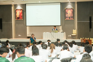 กองพัฒนานักศึกษา สนอ. มรภ.เทพสตรี จัดประชุมชี้แจงแนวทางการกู้ยืมเงิน กยศ. ภาคการศึกษาที่ 1/2569 สำหรับกลุ่มผู้กู้ยืมรายใหม่ มุ่งเน้นความเข้าใจในหลักเกณฑ์และระเบียบปฏิบัติ