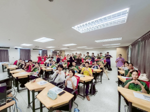 วิชาเอกภาษาอังกฤษ คณะมนุษยศาสตร์ฯ มรภ.เทพสตรี จัดอบรมปรับพื้นฐานนักศึกษาใหม่ เสริมเทคนิคเตรียมความพร้อมการสอบวัดความรู้ภาษาอังกฤษ