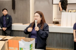 สำนักวิทยบริการฯ มรภ.เทพสตรี ร่วมกับ รร.สาธิต มรภ.เทพสตรี จัดกิจกรรมสาธิตการทำสมุดเย็บเล่มแบบจีน ส่งเสริมการเรียนรู้ควบคู่การใช้ทรัพยากรอย่างคุ้มค่า