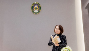 สำนักวิทยบริการฯ มรภ.เทพสตรี ร่วมกับ รร.สาธิต มรภ.เทพสตรี จัดกิจกรรมสาธิตการทำสมุดเย็บเล่มแบบจีน ส่งเสริมการเรียนรู้ควบคู่การใช้ทรัพยากรอย่างคุ้มค่า