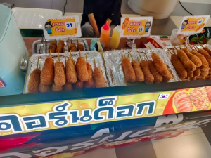 มรภ.เทพสตรี เปิดพื้นที่จัด ตลาดนัดเทพสตรี ทุกวันอังคารสัปดาห์เว้นสัปดาห์ มุ่งหนุนเศรษฐกิจชุมชนและสร้างสัมพันธ์ร่วมกับท้องถิ่น