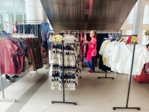 มรภ.เทพสตรี เปิดพื้นที่จัด ตลาดนัดเทพสตรี ทุกวันอังคารสัปดาห์เว้นสัปดาห์ มุ่งหนุนเศรษฐกิจชุมชนและสร้างสัมพันธ์ร่วมกับท้องถิ่น