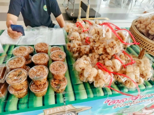 มรภ.เทพสตรี เปิดพื้นที่จัด ตลาดนัดเทพสตรี ทุกวันอังคารสัปดาห์เว้นสัปดาห์ มุ่งหนุนเศรษฐกิจชุมชนและสร้างสัมพันธ์ร่วมกับท้องถิ่น