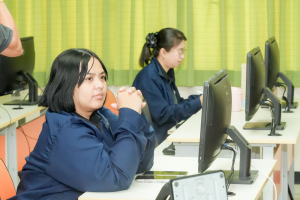 สำนักงานอธิการบดี มรภ.เทพสตรี จัดอบรมเชิงปฏิบัติการยกระดับบุคลากรสายสนับสนุน ดึงเทคโนโลยี AI ขับเคลื่อนงานบริการยุคดิจิทัล