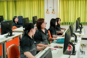 สำนักงานอธิการบดี มรภ.เทพสตรี จัดอบรมเชิงปฏิบัติการยกระดับบุคลากรสายสนับสนุน ดึงเทคโนโลยี AI ขับเคลื่อนงานบริการยุคดิจิทัล