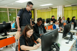สำนักงานอธิการบดี มรภ.เทพสตรี จัดอบรมเชิงปฏิบัติการยกระดับบุคลากรสายสนับสนุน ดึงเทคโนโลยี AI ขับเคลื่อนงานบริการยุคดิจิทัล