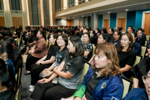 มรภ.เทพสตรี จัดประชุมใหญ่บุคลากร ประจำภาคการศึกษาที่ 1 ปีการศึกษา 2569 ร่วมน้อมถวายความอาลัย สมเด็จพระเจ้าลูกเธอ เจ้าฟ้าพัชรกิตติยาภาฯ และมอบรางวัลเชิดชูเกียรติบุคลากร