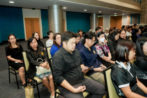 มรภ.เทพสตรี จัดประชุมใหญ่บุคลากร ประจำภาคการศึกษาที่ 1 ปีการศึกษา 2569 ร่วมน้อมถวายความอาลัย สมเด็จพระเจ้าลูกเธอ เจ้าฟ้าพัชรกิตติยาภาฯ และมอบรางวัลเชิดชูเกียรติบุคลากร