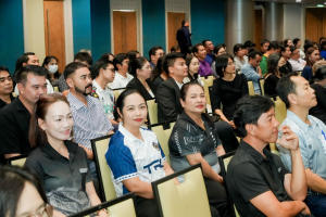 มรภ.เทพสตรี จัดประชุมใหญ่บุคลากร ประจำภาคการศึกษาที่ 1 ปีการศึกษา 2569 ร่วมน้อมถวายความอาลัย สมเด็จพระเจ้าลูกเธอ เจ้าฟ้าพัชรกิตติยาภาฯ และมอบรางวัลเชิดชูเกียรติบุคลากร
