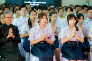 มรภ.เทพสตรี ร่วมพิธีถวายน้ำสรงพระศพเบื้องหน้าพระรูป สมเด็จพระเจ้าลูกเธอ เจ้าฟ้าพัชรกิติยาภาฯ น้อมรำลึกในพระกรุณาธิคุณ