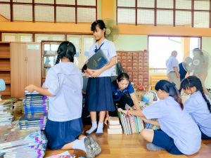 สำนักวิทยบริการฯ มรภ.เทพสตรี ลงพื้นที่พัฒนาห้องสมุดโรงเรียนบ้านวังขอนขว้าง พร้อมลงนาม MOU ร่วมสร้างสังคมแห่งการเรียนรู้