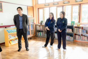 สำนักวิทยบริการฯ มรภ.เทพสตรี ลงพื้นที่พัฒนาห้องสมุดโรงเรียนบ้านวังขอนขว้าง พร้อมลงนาม MOU ร่วมสร้างสังคมแห่งการเรียนรู้