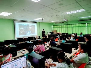 คณะเทคโนโลยีสารสนเทศ มรภ.เทพสตรี จัดอบรม AI SMART SKILLS ให้แก่สมาชิกชมรมผู้อาวุโสเทพสตรี