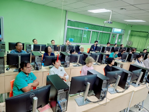 คณะเทคโนโลยีสารสนเทศ มรภ.เทพสตรี จัดอบรม AI SMART SKILLS ให้แก่สมาชิกชมรมผู้อาวุโสเทพสตรี