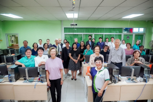 คณะเทคโนโลยีสารสนเทศ มรภ.เทพสตรี จัดอบรม AI SMART SKILLS ให้แก่สมาชิกชมรมผู้อาวุโสเทพสตรี