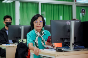 คณะเทคโนโลยีสารสนเทศ มรภ.เทพสตรี จัดอบรม AI SMART SKILLS ให้แก่สมาชิกชมรมผู้อาวุโสเทพสตรี