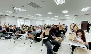 กองบริการการศึกษา สนอ. มรภ.เทพสตรี ลงพื้นที่จัดปฐมนิเทศนักศึกษารายวิชานวัตกรท้องถิ่น มุ่งสร้างจิตอาสาพัฒนาชุมชนอย่างยั่งยืน