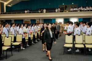 รร.สาธิต มรภ.เทพสตรี จัดพิธีไหว้ครู ประจำปีการศึกษา 2569