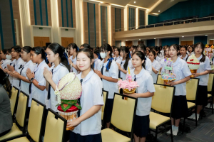 รร.สาธิต มรภ.เทพสตรี จัดพิธีไหว้ครู ประจำปีการศึกษา 2569