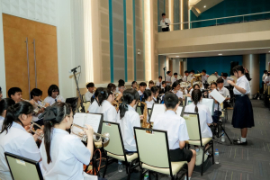 รร.สาธิต มรภ.เทพสตรี จัดพิธีไหว้ครู ประจำปีการศึกษา 2569