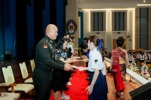 รร.สาธิต มรภ.เทพสตรี จัดพิธีไหว้ครู ประจำปีการศึกษา 2569