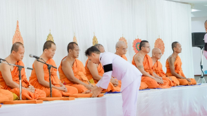 มรภ.เทพสตรี ร่วมพิธีทำบุญตักบาตรและพิธีบำเพ็ญกุศล อุทิศถวายเป็นพระกุศลแด่ สมเด็จพระเจ้าลูกเธอ เจ้าฟ้าพัชรกิติยาภาฯ ในวาระครบ 15 วัน (ปัณรสมวาร)