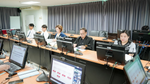 คณะเทคโนโลยีอุตสาหกรรม มรภ.เทพสตรี จัดวิพากษ์หลักสูตรวิศวกรรมสารสนเทศฯ วิชาเอก AI มุ่งผลิตบัณฑิตตอบโจทย์ประเทศ