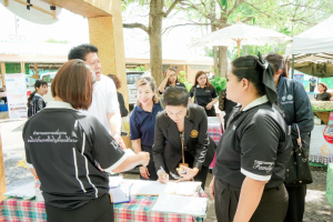 มรภ.เทพสตรี ร่วมเปิด ตลาดนัดเกษตรกรสัญจร ลพบุรี ครั้งที่ 3 หนุนสินค้าเกษตรปลอดภัย กระตุ้นเศรษฐกิจชุมชน