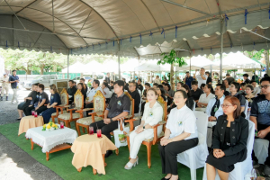 มรภ.เทพสตรี ร่วมเปิด ตลาดนัดเกษตรกรสัญจร ลพบุรี ครั้งที่ 3 หนุนสินค้าเกษตรปลอดภัย กระตุ้นเศรษฐกิจชุมชน